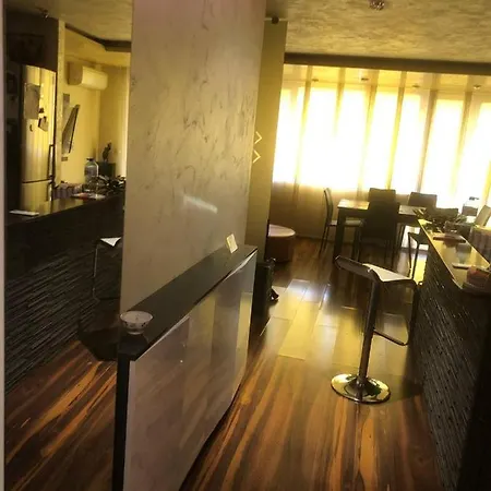 Family View Sunset Apartment *